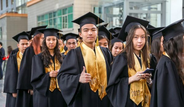 Si può essere felici senza democrazia? Il Kazakistan dopo Nazarbayev