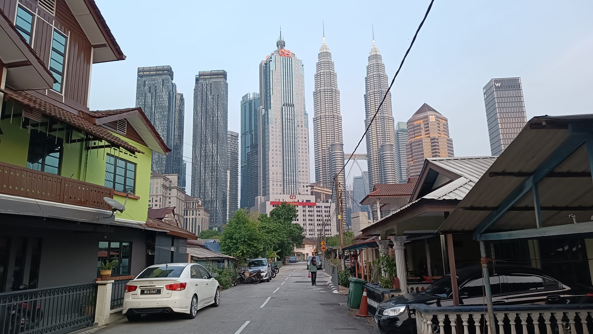 Kampung Baru e sullo sfondo le Petronas